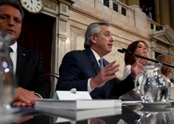 El Presidente abre el último período de sesiones de su mandato